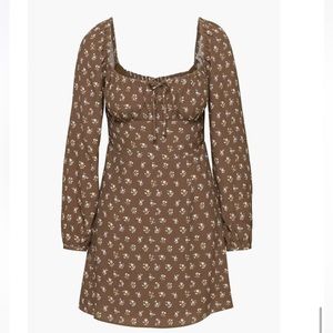 Aritzia sunday best delilah long sleeve dress in brown size M!